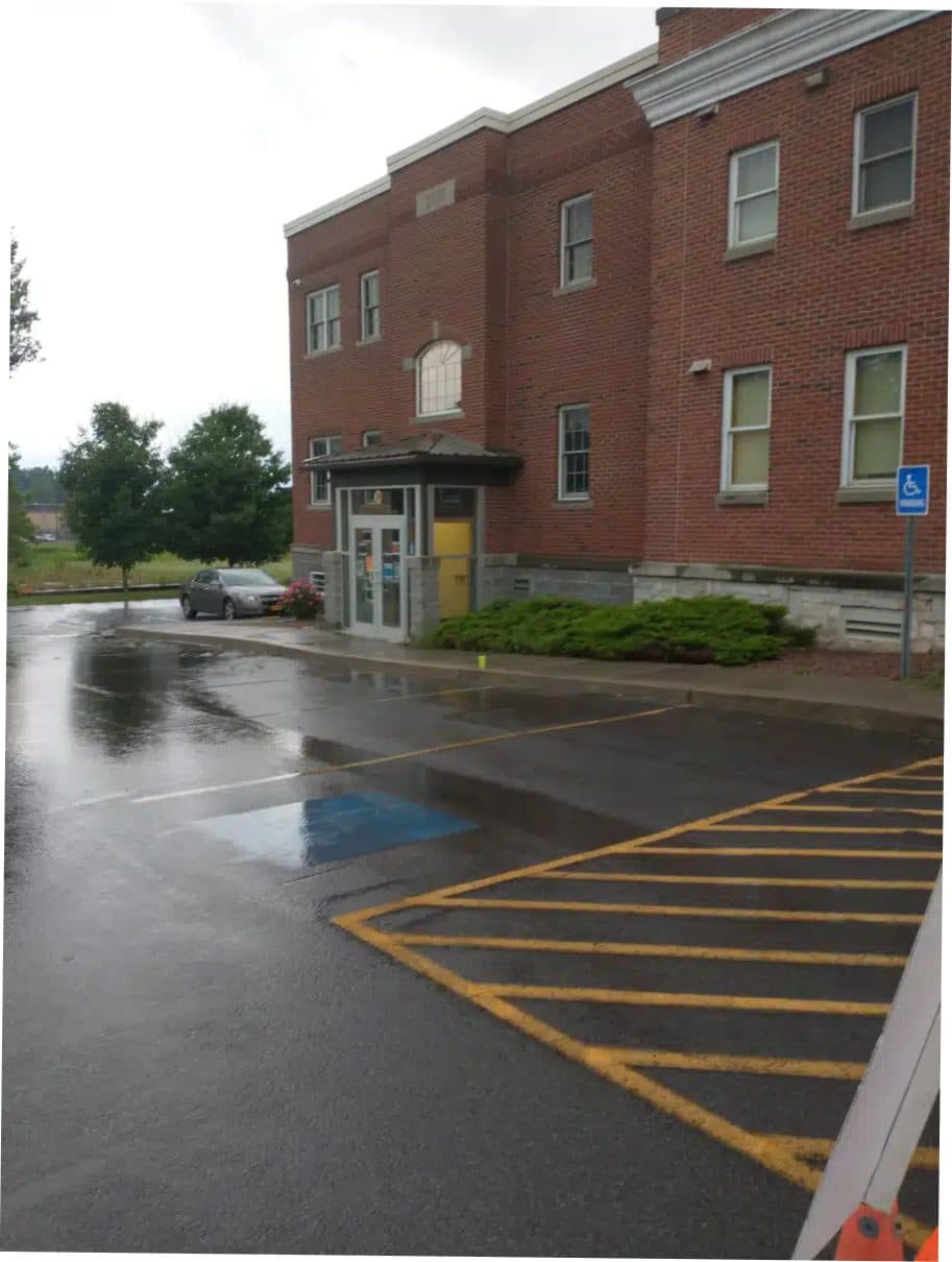Credo Community Center gallery thumbnail 2