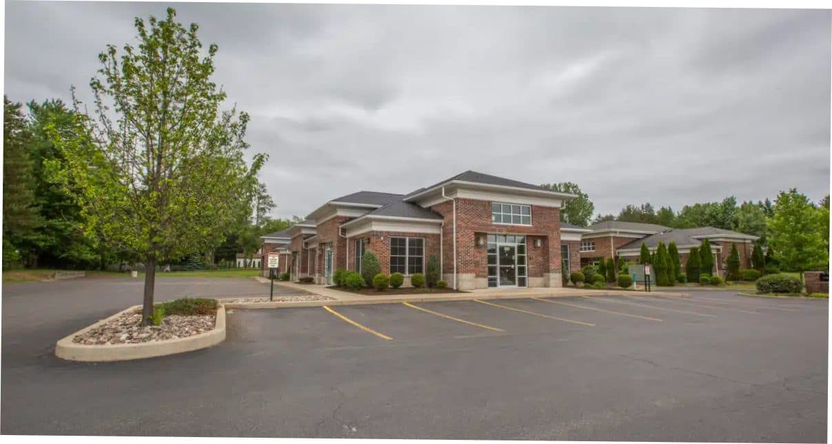 East Amherst Family Recovery Center gallery thumbnail 9