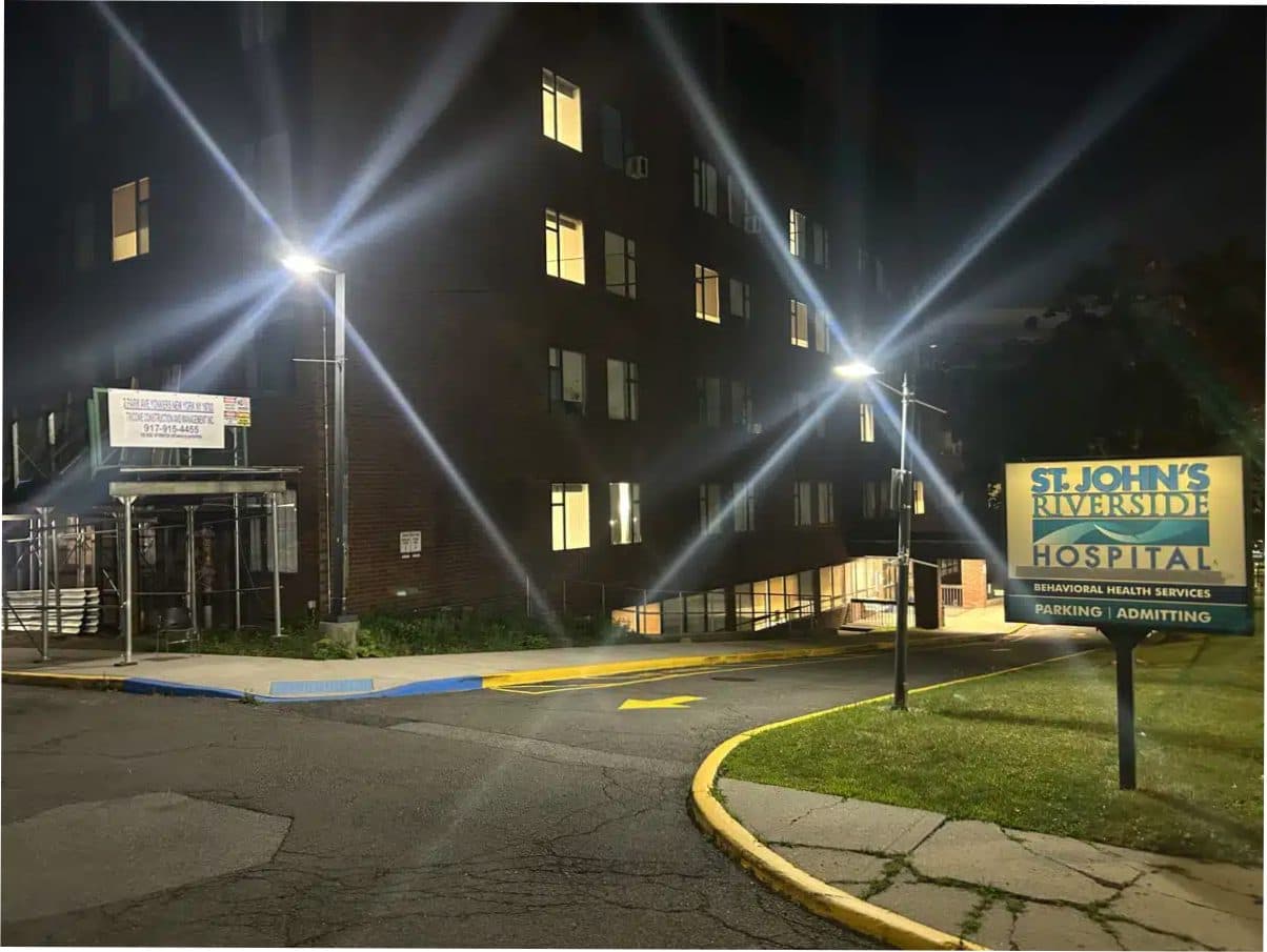 Saint Johns Riverside Hospital