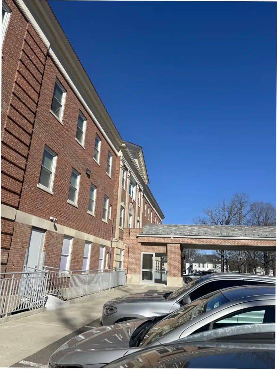 Middletown Clinic facility preview